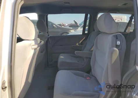 2008 Honda Odyssey Lx z USA, uszkodzony, nr VIN 5FNRL38218B052286